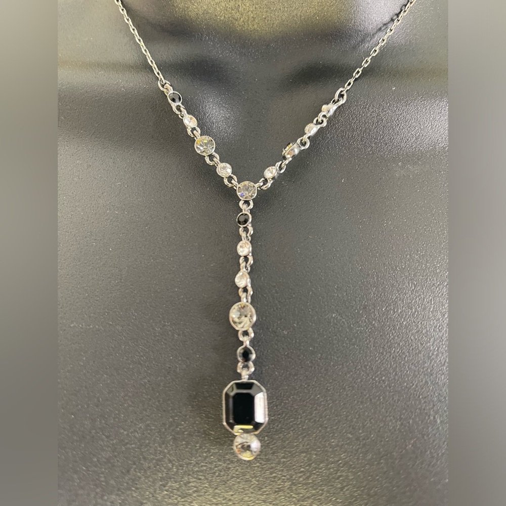 GIVENCHY necklace and earring set.  EUC - Picture 2 of 8